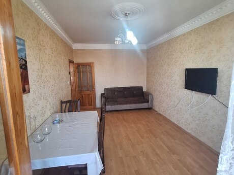 2 rooms · 60 m² · floor 7/9, Əhmədli