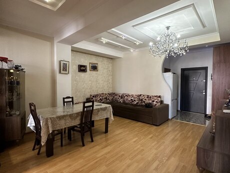 Elan №6434746 - Bakı, İnşaatçılar m., 2 otaqlı, 67 m², 10/17 mərtəbə