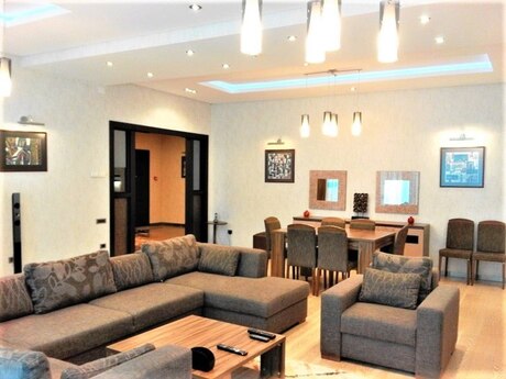 Kirayə 4 otaqlı mənzil, 250 m², 28 May: 2 600 ₼/ay 5