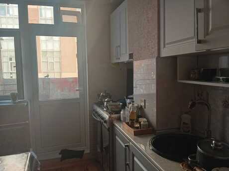 3-room apartment for rent, 110 m², 9-cu mikrorayon: 220 ₼/mo 4