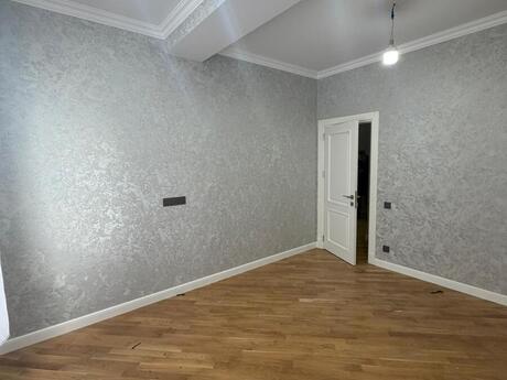 3 otaqlı mənzil, 95 m², 20 Yanvar: 310 000 ₼ 5