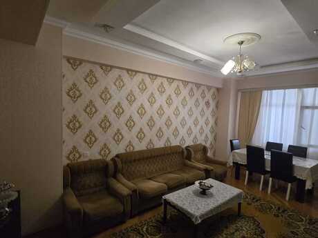 2 otaqlı mənzil, 70 m², Əhmədli: 180 000 ₼ 2