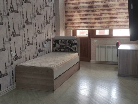 Kirayə 4 otaqlı mənzil, 130 m², 28 May: 1 200 ₼/ay 3