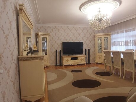 5-комнатная квартира, 125 м², Bakıxanov: 280 000 ₼ 2