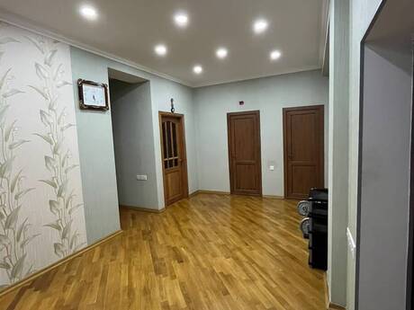 Kirayə 2 otaqlı mənzil, 100 m², Badamdar: 800 ₼/ay 2