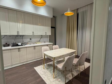 Şüvəlanda 4 otaqlı həyət evi kirayə verilir, 160 m², 150 AZN/ay, şəkil 5 / 12