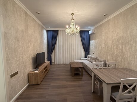 Elan №6435024 - Bakı, Elmlər Akademiyası m., 2 otaqlı, 75 m², 7/14 mərtəbə