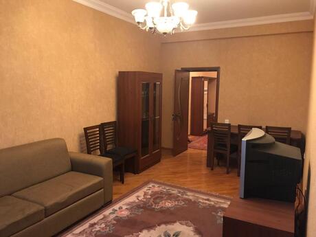 Объявление №6435112 - Баку, м. 20 января, 2-комн., 75 м², 3/17 этаж
