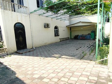 6 otaqlı həyət evi, 246 m², Qaraçuxur: 295 000 ₼ 2