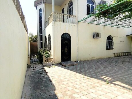 Elan №6435139 - Bakı, Qaraçuxur q., 6 otaqlı, 246 m²