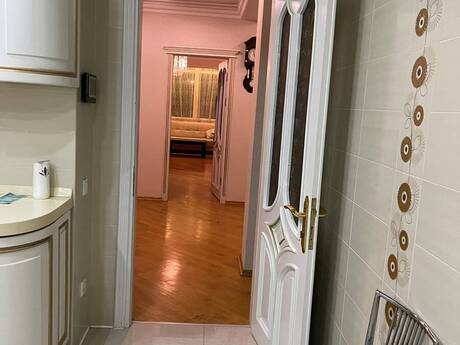 Kirayə 3 otaqlı mənzil, 120 m², 8 Noyabr: 499 ₼/ay 4