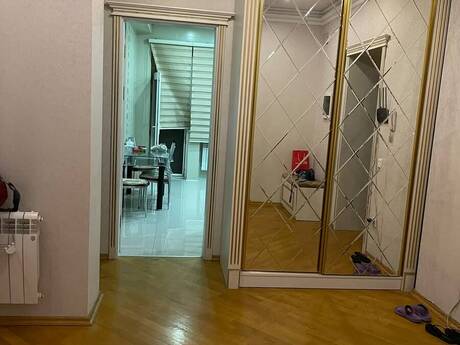 Kirayə 3 otaqlı mənzil, 120 m², 8 Noyabr: 499 ₼/ay 5