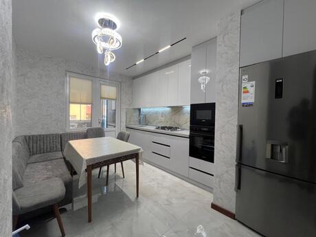 5-room old-build apartment for sale in Əhmədli, 120 m², 273 000 AZN, photo 3 / 12