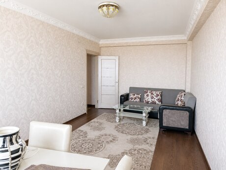 2 otaqlı mənzil, 68 m², Bakıxanov: 128 000 ₼ 2