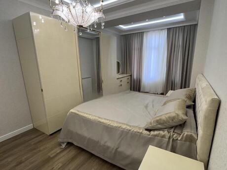 4 otaqlı mənzil, 146 m², Nəriman Nərimanov: 580 000 ₼ 4
