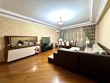 3-комнатная квартира, 145 м², Neftçilər: 322 000 ₼ 3