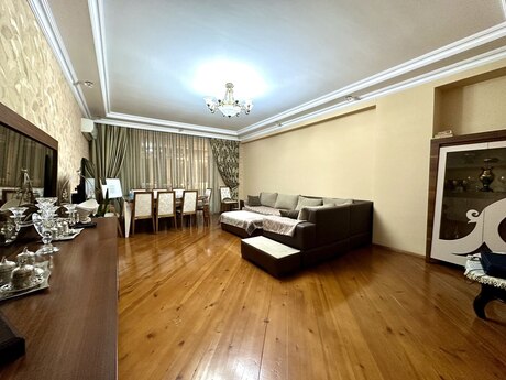 3-комн. · 145 m² · 7/13 этаж, Neftçilər