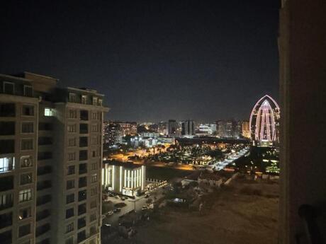 Elan №6435362 - Bakı, Şah İsmayıl Xətai m., 4 otaqlı, 171 m², 7/16 mərtəbə