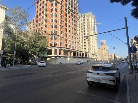3 otaqlı mənzil, 126 m², Nəriman Nərimanov: 390 000 ₼ 2