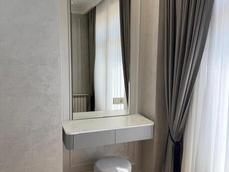 İzmir Residence kompleksində 4 otaqlı yeni tikili mənzil kirayə verilir, 180 m², 4 500 AZN/ay, şəkil 5 / 12