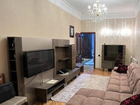 Kirayə 2 otaqlı mənzil, 75 m², 28 May: 899 ₼/ay 3