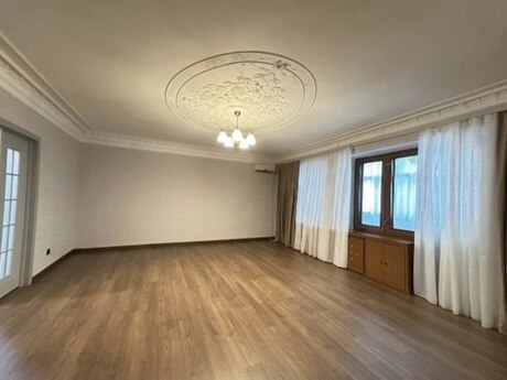 3 otaqlı mənzil, 100 m², Nərimanov: 265 000 ₼ 3