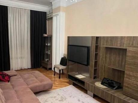 Kirayə 2 otaqlı mənzil, 70 m², 28 May: 999 ₼/ay 3