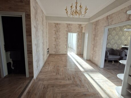 Аренда: 3-комнатная квартира, 145 м², Azadlıq Prospekti: 1 500 ₼/мес 3