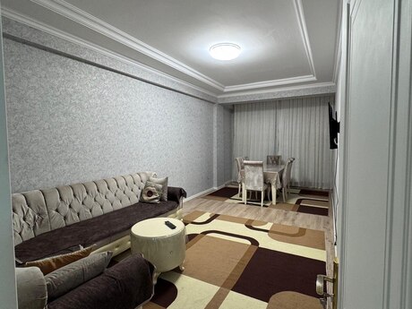 2 otaq · 77 m² · 14/14 mərtəbə, Saray