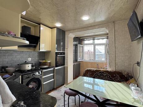 Объявление №6435560 - Баку, Хатаинский р., 4-комн., 100 м², 1/9 этаж