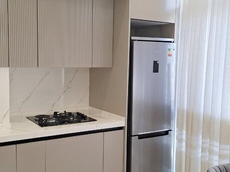 Kirayə 3 otaqlı mənzil, 115 m², 28 May: 1 700 ₼/ay 3