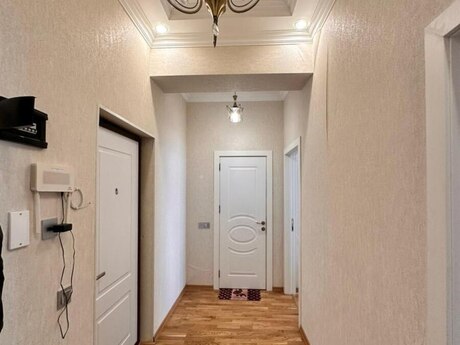 2 otaqlı mənzil, 75 m², Neftçilər: 225 000 ₼ 2