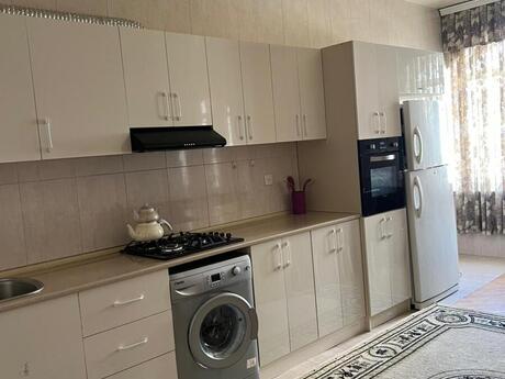 Kirayə 4 otaqlı mənzil, 190 m², Nəsimi: 1 300 ₼/ay 3