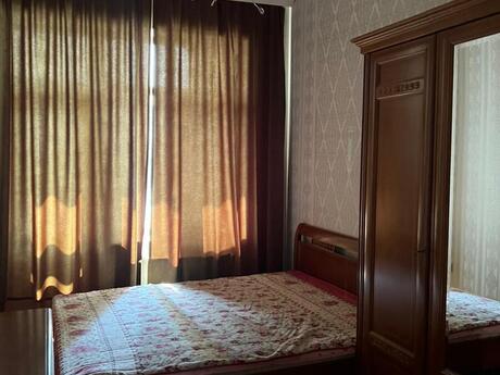 Kirayə 4 otaqlı mənzil, 190 m², Nəsimi: 1 300 ₼/ay 5