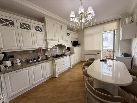 Elan №6435718 - Bakı, Şah İsmayıl Xətai m., 3 otaqlı, 157 m², 3/19 mərtəbə