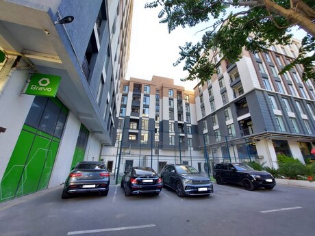 Kirayə 3 otaqlı mənzil, 100 m², 28 May: 950 ₼/ay 2