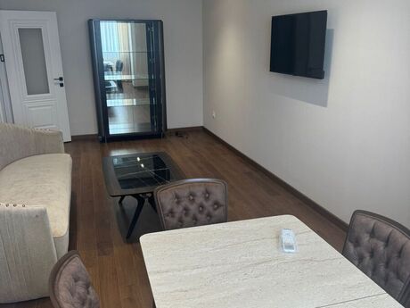 Kirayə 3 otaqlı mənzil, 90 m², Sahil: 1 200 ₼/ay 5