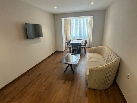 Kirayə 3 otaqlı mənzil, 90 m², Sahil: 1 200 ₼/ay 3