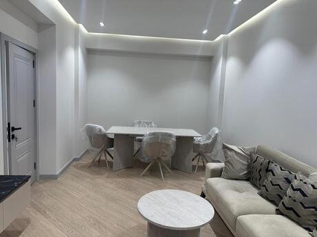 Kirayə 2 otaqlı mənzil, 80 m², Şah İsmayıl Xətai: 1 400 ₼/ay 3