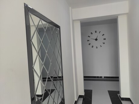 3 otaq · 127 m² · 9/10 mərtəbə, Azadlıq Prospekti