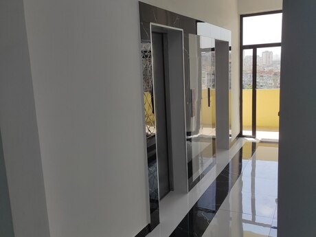 3-комнатная квартира, 127 м², Azadlıq Prospekti: 285 000 ₼ 2