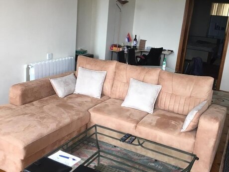 2-room apartment for rent, 75 m², Sahil: 900 ₼/mo 2