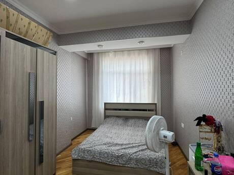 Elan №6435904 - Bakı, İnşaatçılar m., 3 otaqlı, 125 m², 10/15 mərtəbə