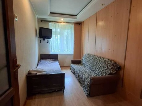 4-room old-build apartment for sale in 28 May, 105 m², 215 000 AZN, photo 5 / 12