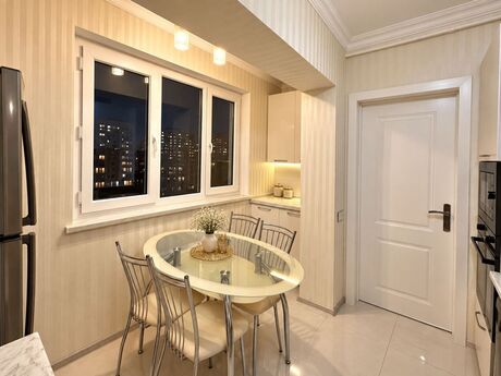 Kirayə 3 otaqlı mənzil, 80 m², İnşaatçılar: 650 ₼/ay 4