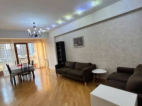Elan №6435923 - Bakı, Şah İsmayıl Xətai m., 4 otaqlı, 140 m², 8/19 mərtəbə