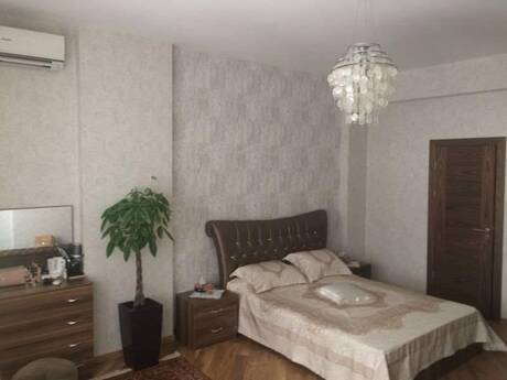 4 otaqlı mənzil, 180 m², Gənclik: 610 000 ₼ 5