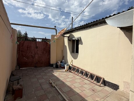 3 otaqlı həyət evi, 90 m², Zabrat: 59 000 ₼ 2