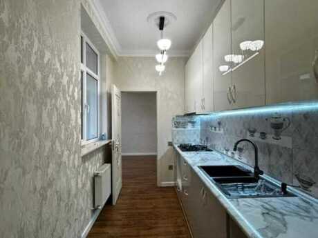 3 otaqlı mənzil, 100 m², 20 Yanvar: 272 000 ₼ 5