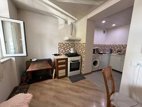 5 otaqlı mənzil, 80 m², Nəriman Nərimanov: 270 000 ₼ 5